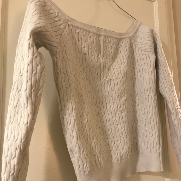 Cute off the Shoulder top - Picture 1 of 1